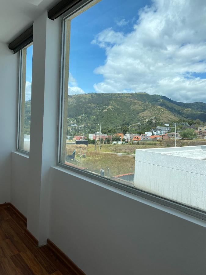 Hermoso Departamento Con Increibles Vistas Cumbaya Quito Exterior photo